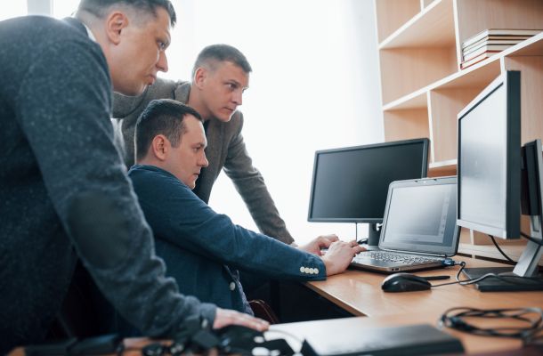 Asistencia Informática a Particulares: Tu Aliado en el Mundo Digital