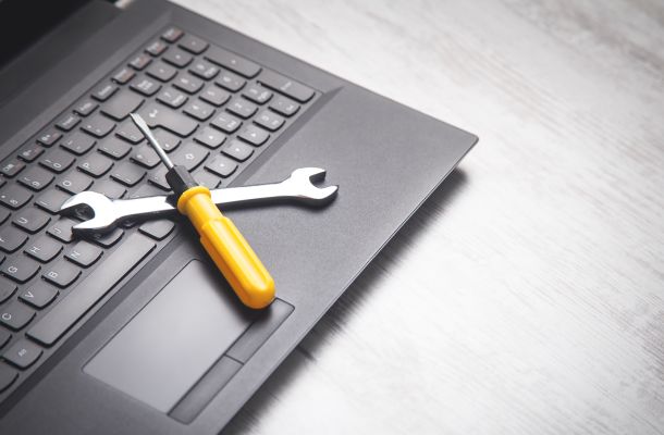 Reparación de Ordenadores: Más que un mero servicio, es el rescate de nuestra vida digital